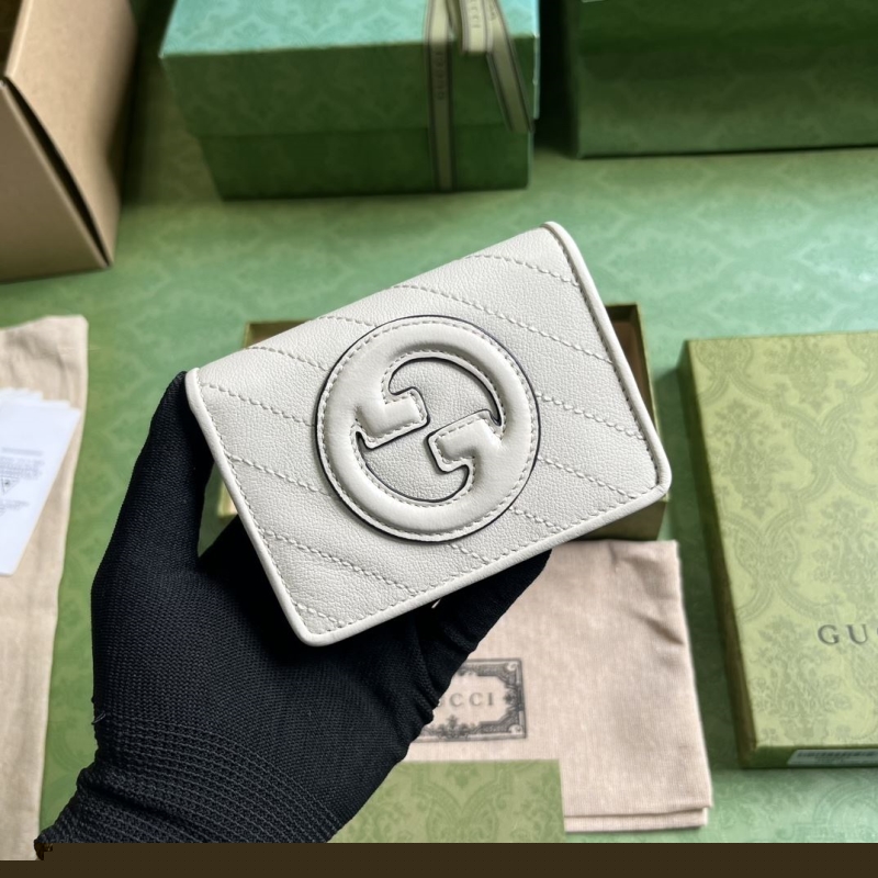 G*u*i wallets & purse